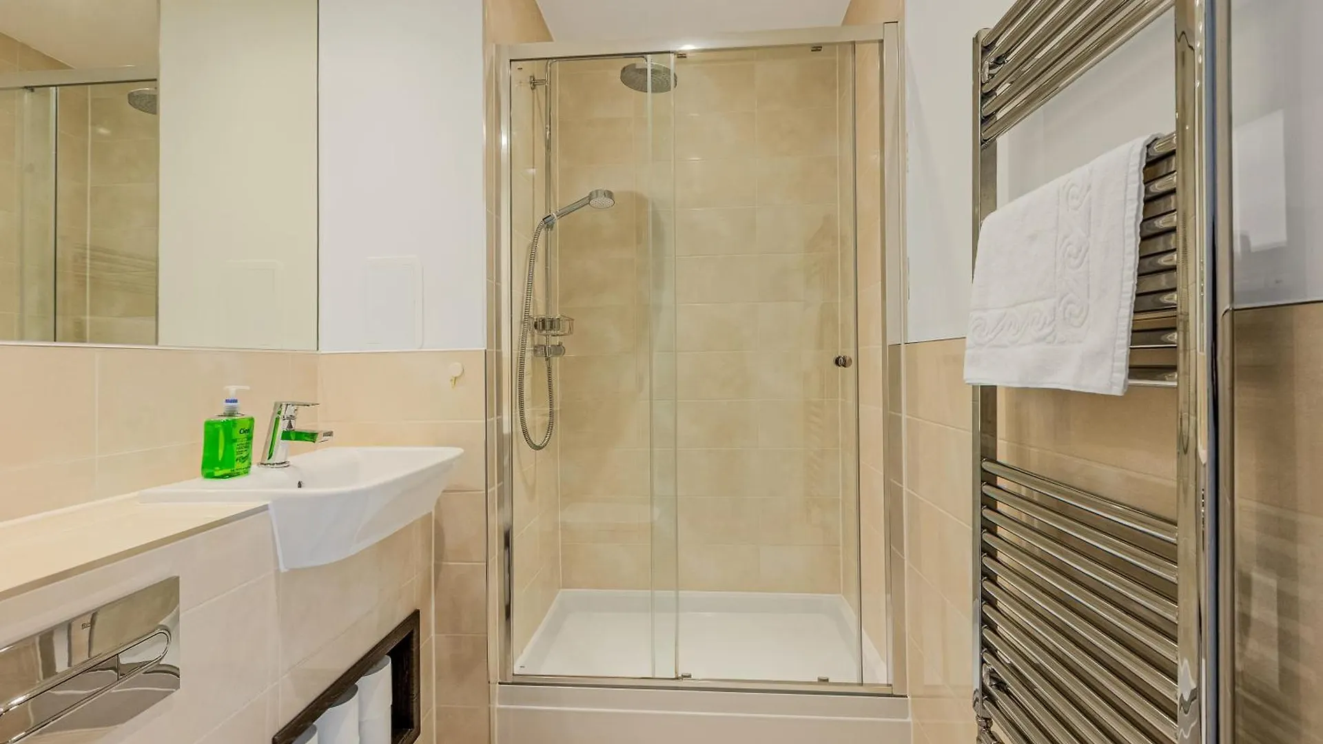 Spacious 2Br Apt With Balcony In Camberwell 伦敦 0*,