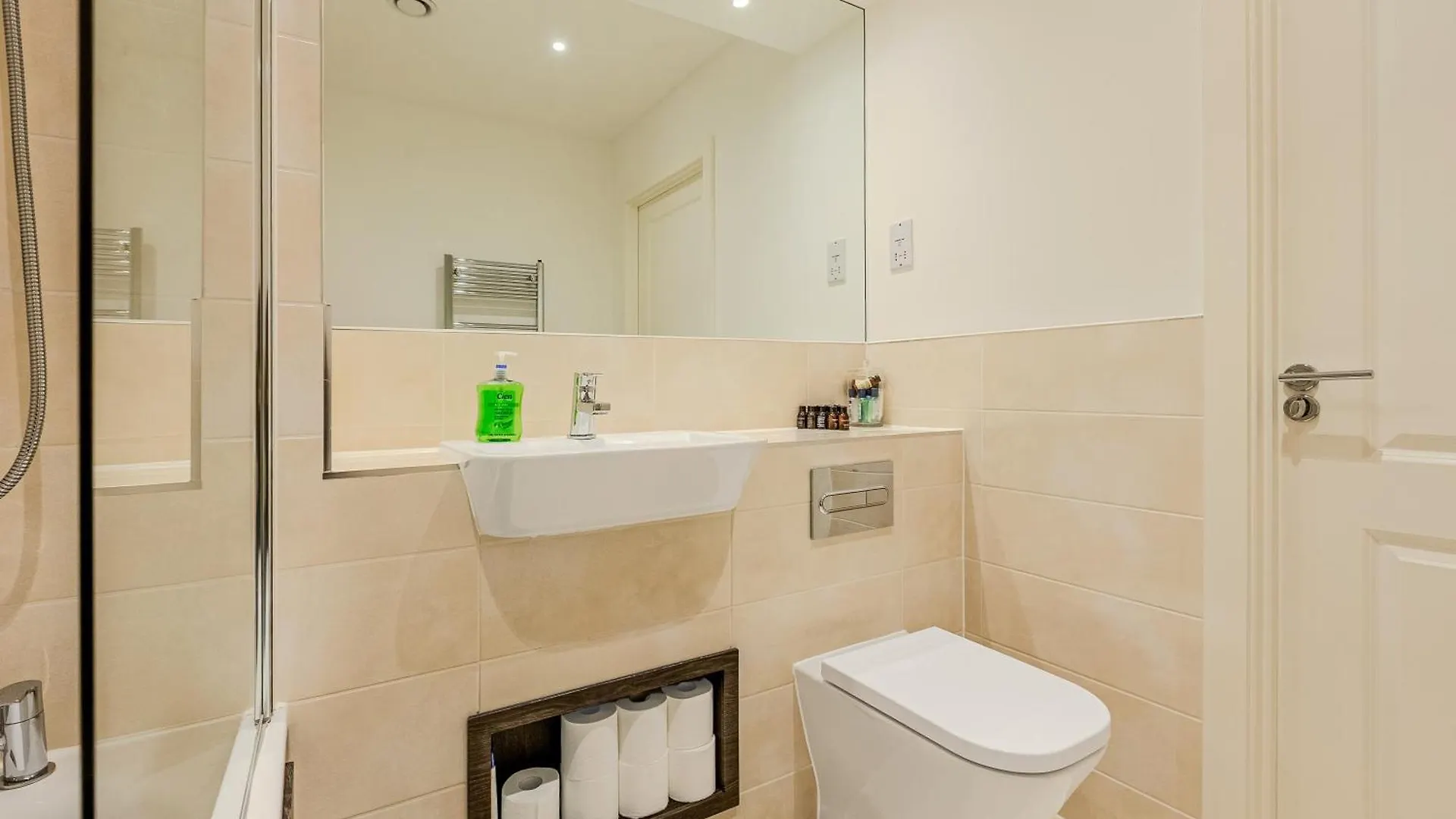 公寓 Spacious 2Br Apt With Balcony In Camberwell 伦敦